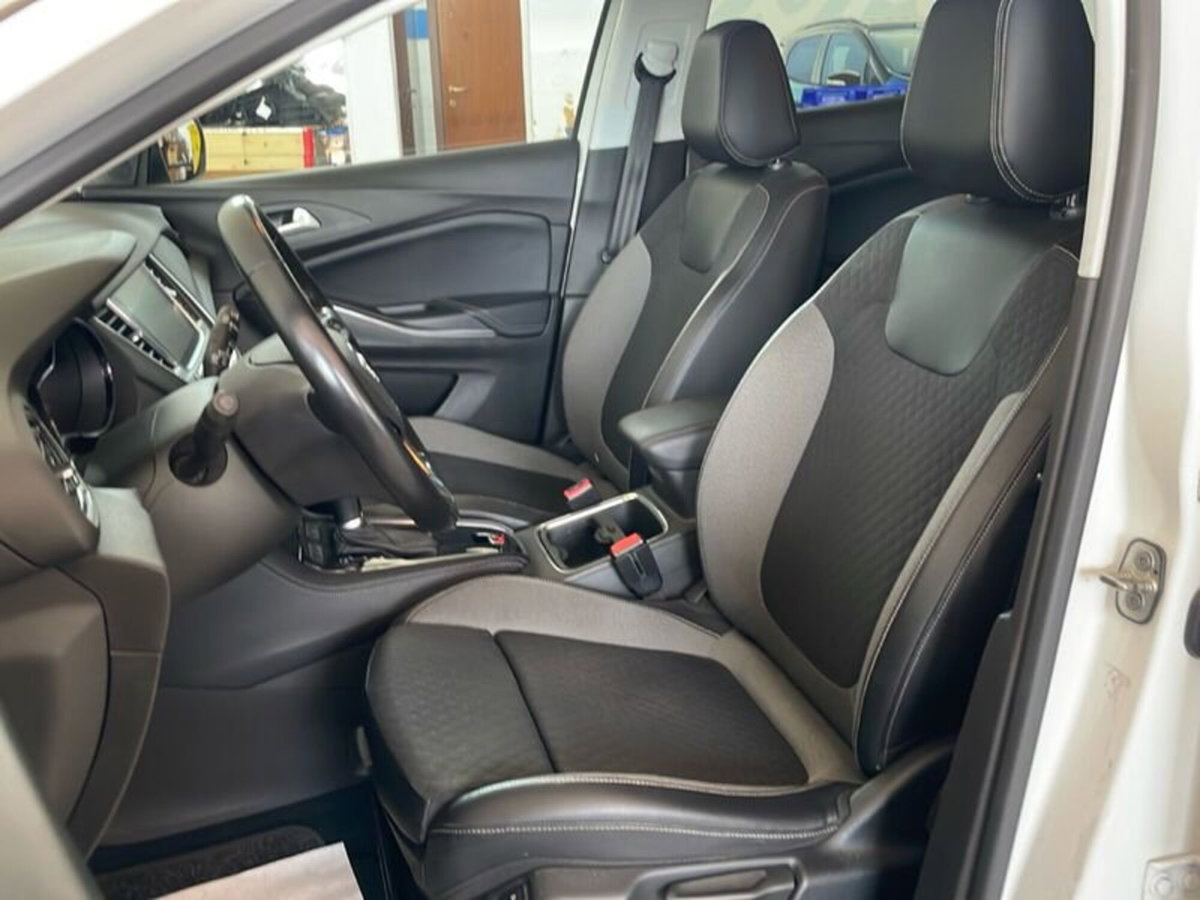 Opel Grandland X 1.5 diesel Ecotec Start&Stop Innovation (17)