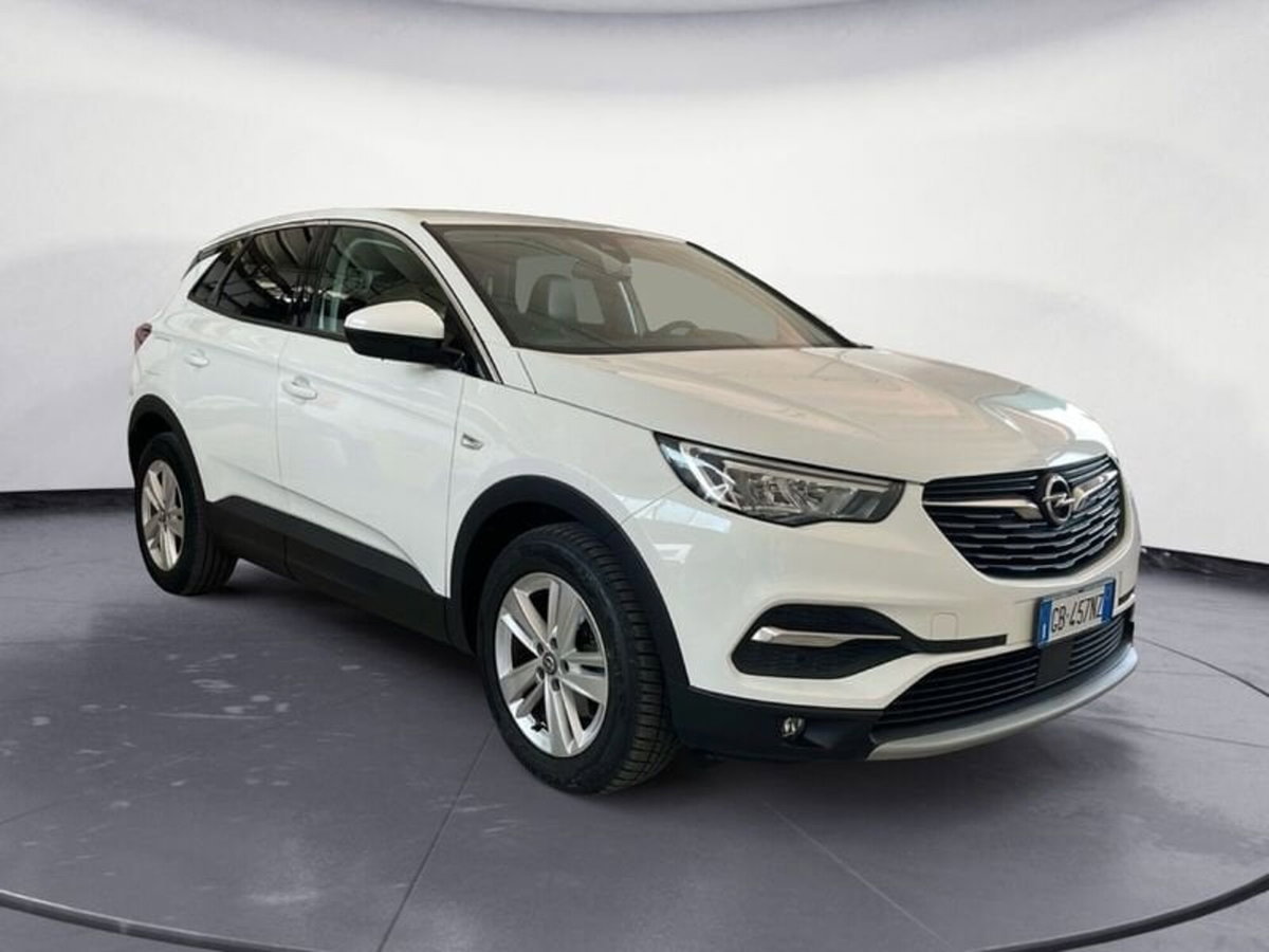 Opel Grandland X 1.5 diesel Ecotec Start&Stop Innovation (3)