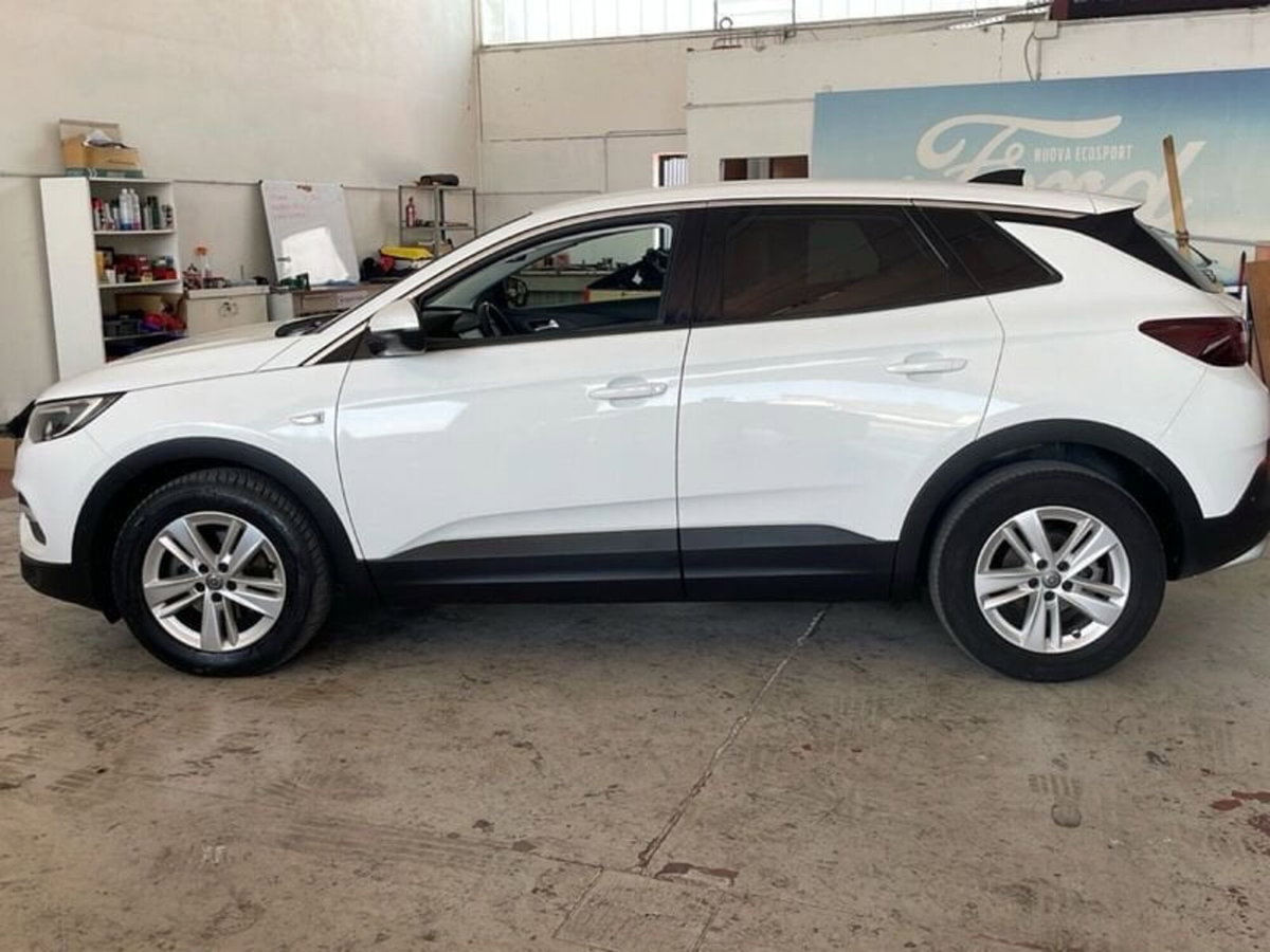 Opel Grandland X 1.5 diesel Ecotec Start&Stop Innovation (4)