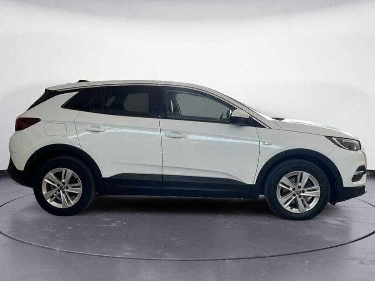 Opel Grandland X 1.5 diesel Ecotec Start&Stop Innovation (5)