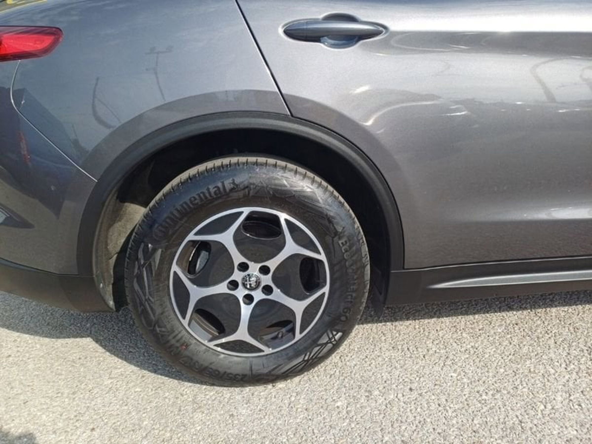 Alfa Romeo Stelvio Stelvio 2.2 Turbodiesel 190 CV AT8 Q4 Super Business (14)