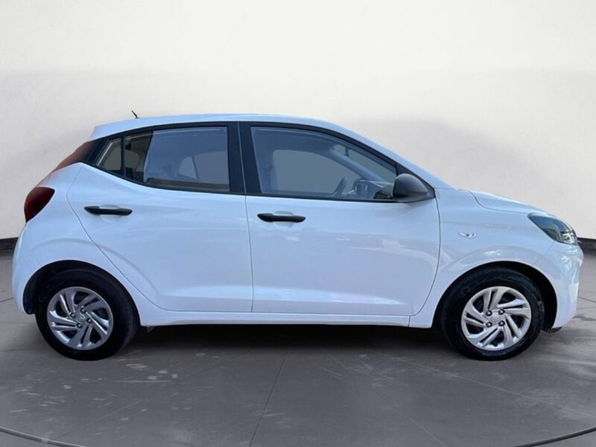 Hyundai i10 1.0 MPI Advanced (8)