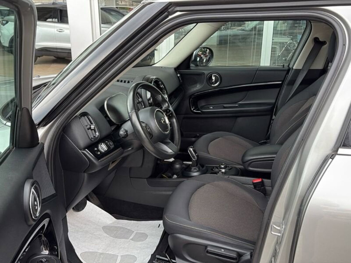 MINI Mini Countryman 2.0 Cooper D Classic Countryman (14)