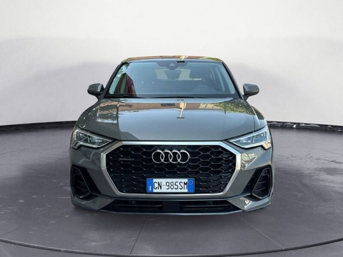Audi Q3 Sportback 35 TDI quattro S tronic Business Plus (2)