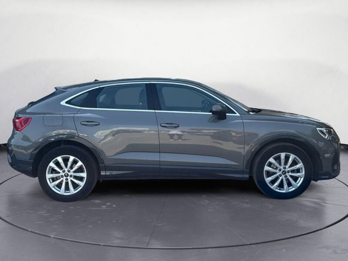 Audi Q3 Sportback 35 TDI quattro S tronic Business Plus (8)