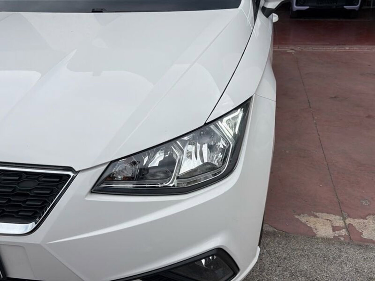 SEAT Ibiza 1.0 TGI 5 porte Style (12)