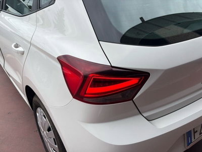SEAT Ibiza 1.0 TGI 5 porte Style (13)