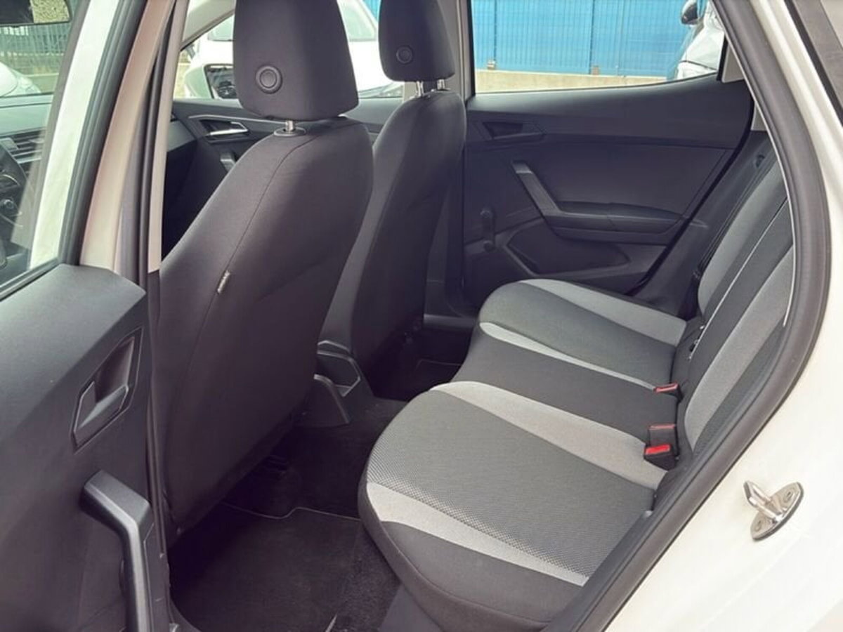 SEAT Ibiza 1.0 TGI 5 porte Style (15)