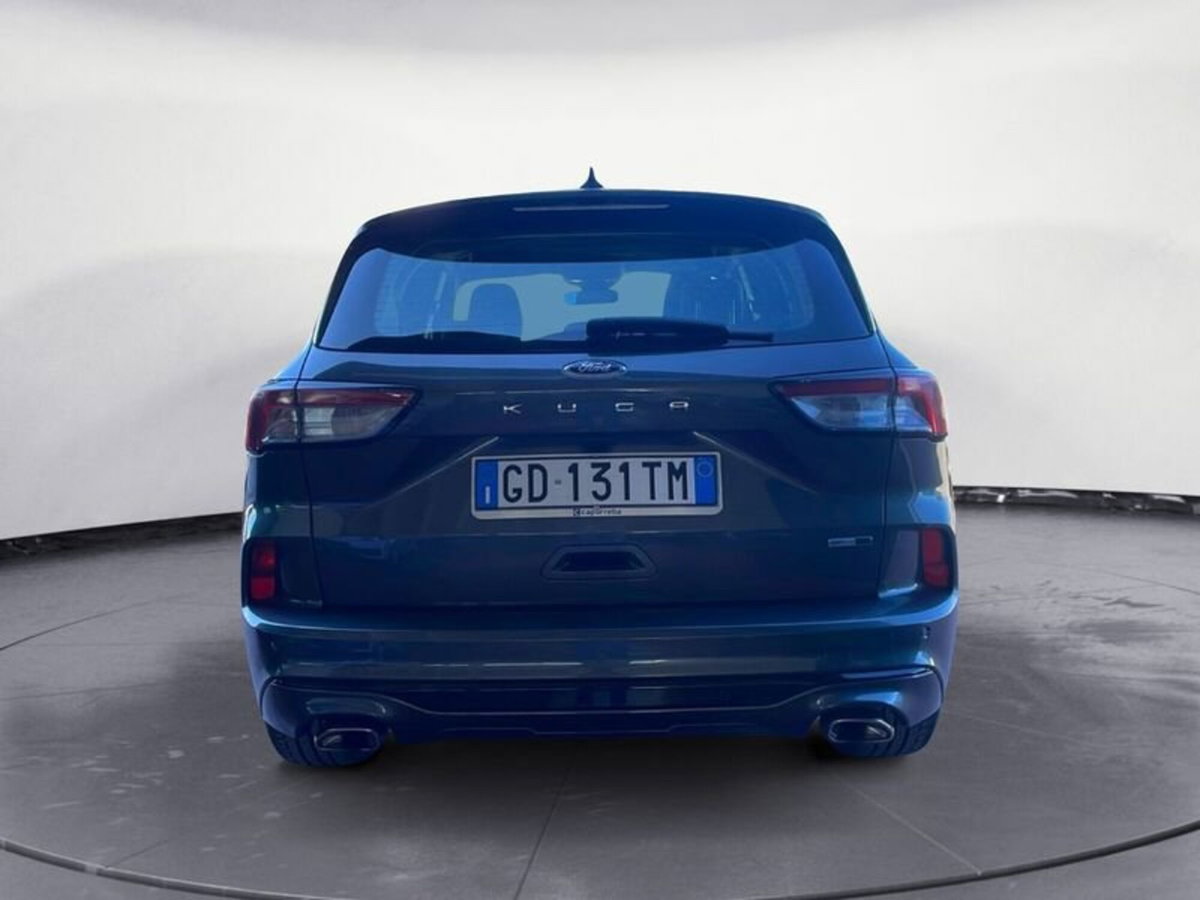Ford Kuga 2.0 TDCI 150 CV S&S 2WD ST-Line (6)