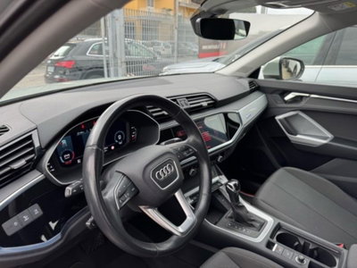 Audi Q3 Sportback 35 TDI quattro S tronic Business Plus (12)