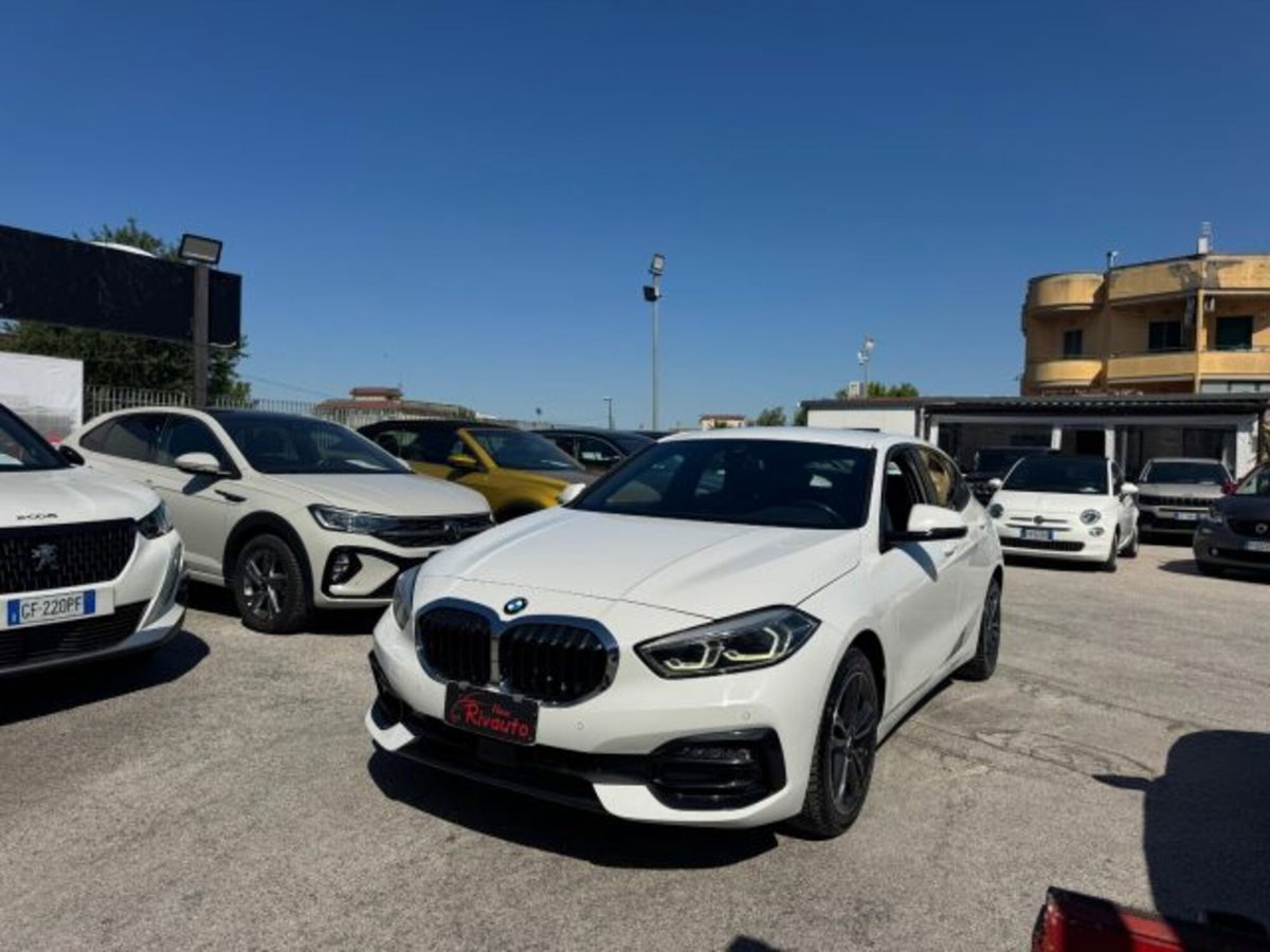 BMW Serie 1 116d 2.0 116CV cat 5 porte Attiva DPF