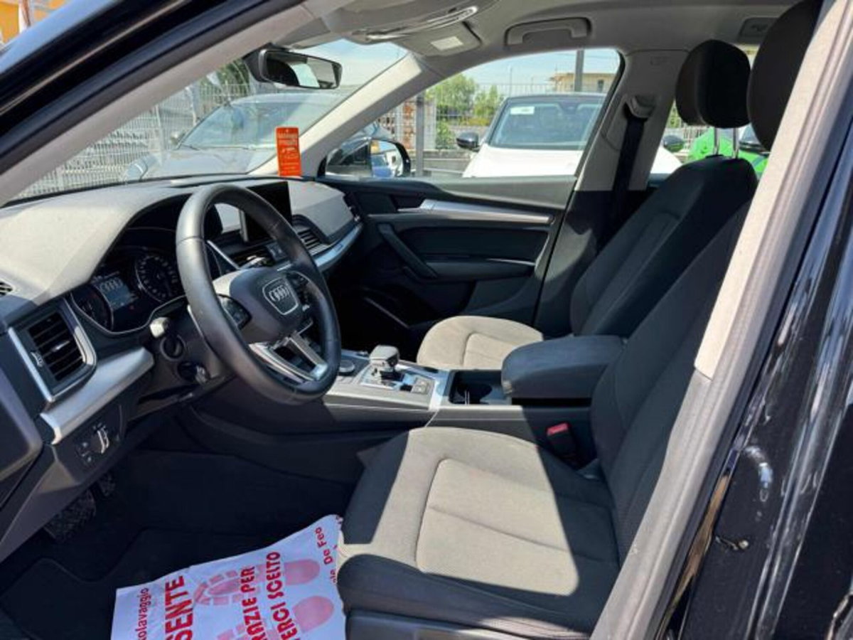 Audi Q5 2.0 TDI 190 CV quattro S tronic Business Sport (13)