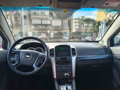 Chevrolet Captiva 2.0 VCDi LTX (17)