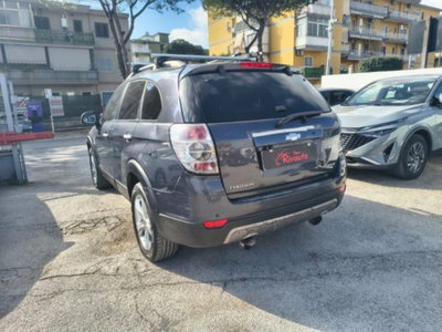 Chevrolet Captiva 2.0 VCDi LTX (5)