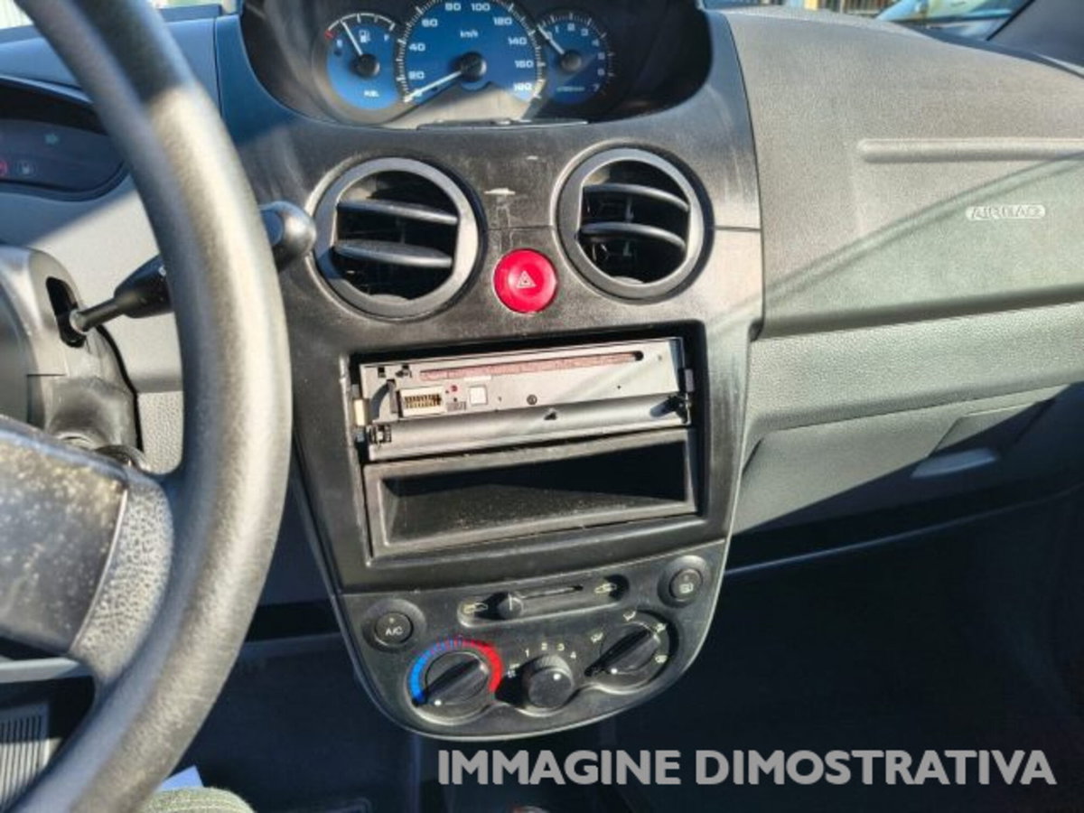 Chevrolet Matiz 800 S Planet (8)