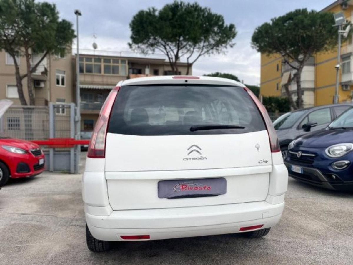 Citroen C4 Picasso 1.6 HDi 110 FAP Exclusive (6)