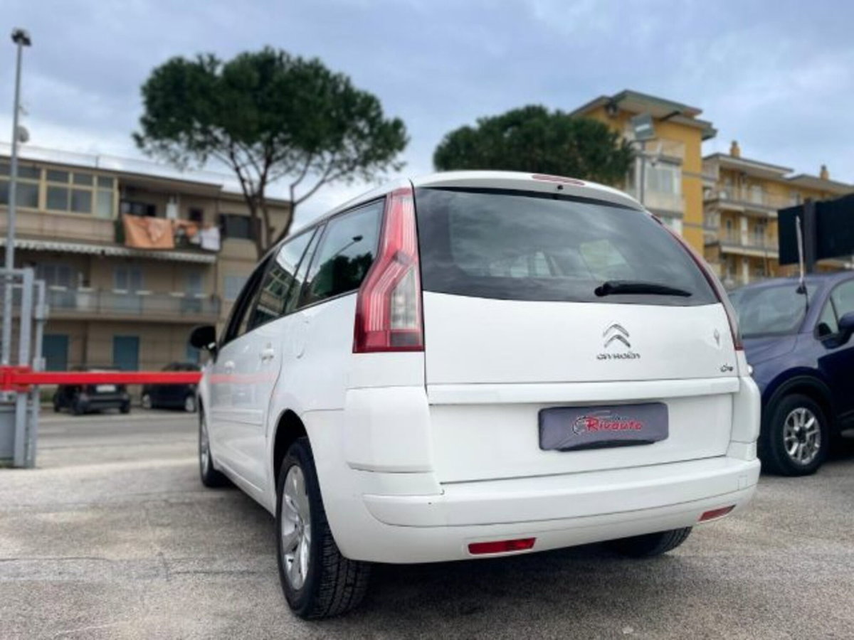 Citroen C4 Picasso 1.6 HDi 110 FAP Exclusive (7)