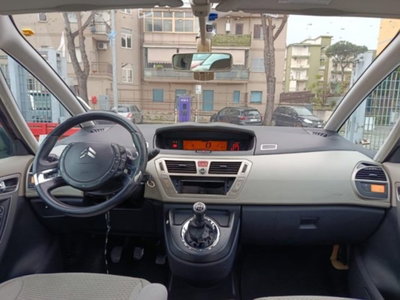 Citroen C4 Picasso 1.6 HDi 110 FAP CMP6 airdream Ideal (10)