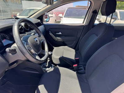 Dacia Duster 1.6 SCe GPL 4x2 Prestige (7)