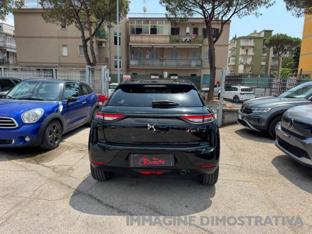 Ds DS 3 DS 3 Crossback BlueHDi 100 So Chic (8)