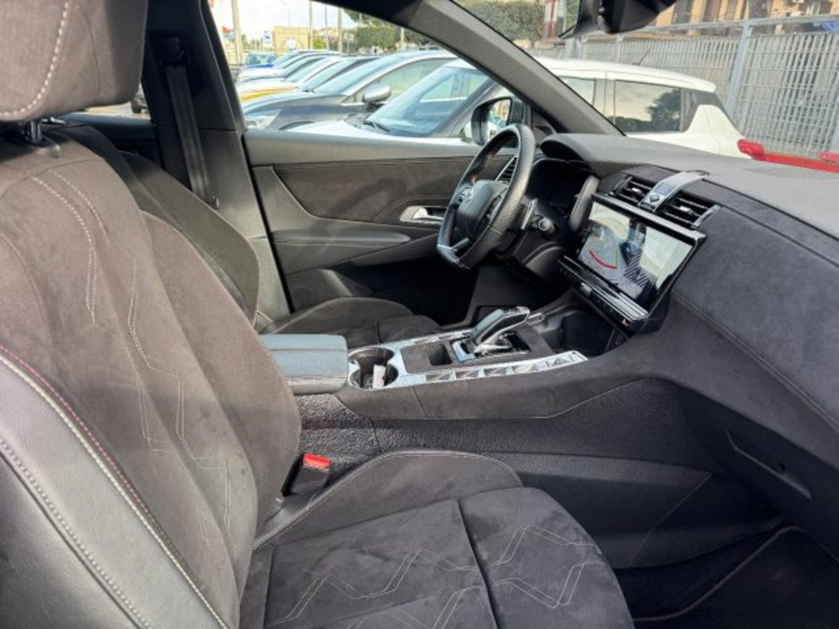 Ds DS 7 1.5 bluehdi Opera 130cv auto (16)