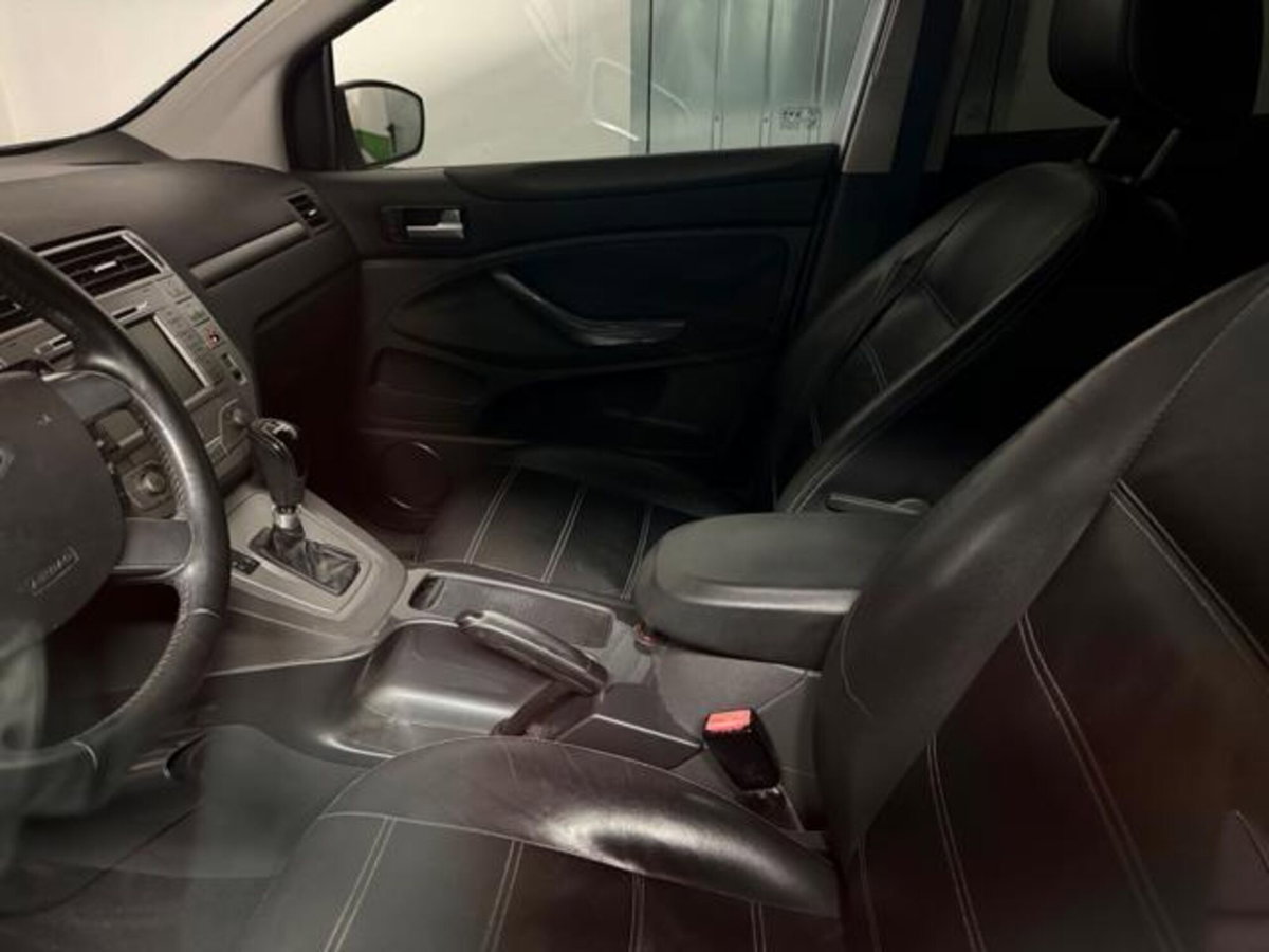 Ford Kuga 2.0 TDCi 163 CV 4WD Powersh.Titanium DPF (4)