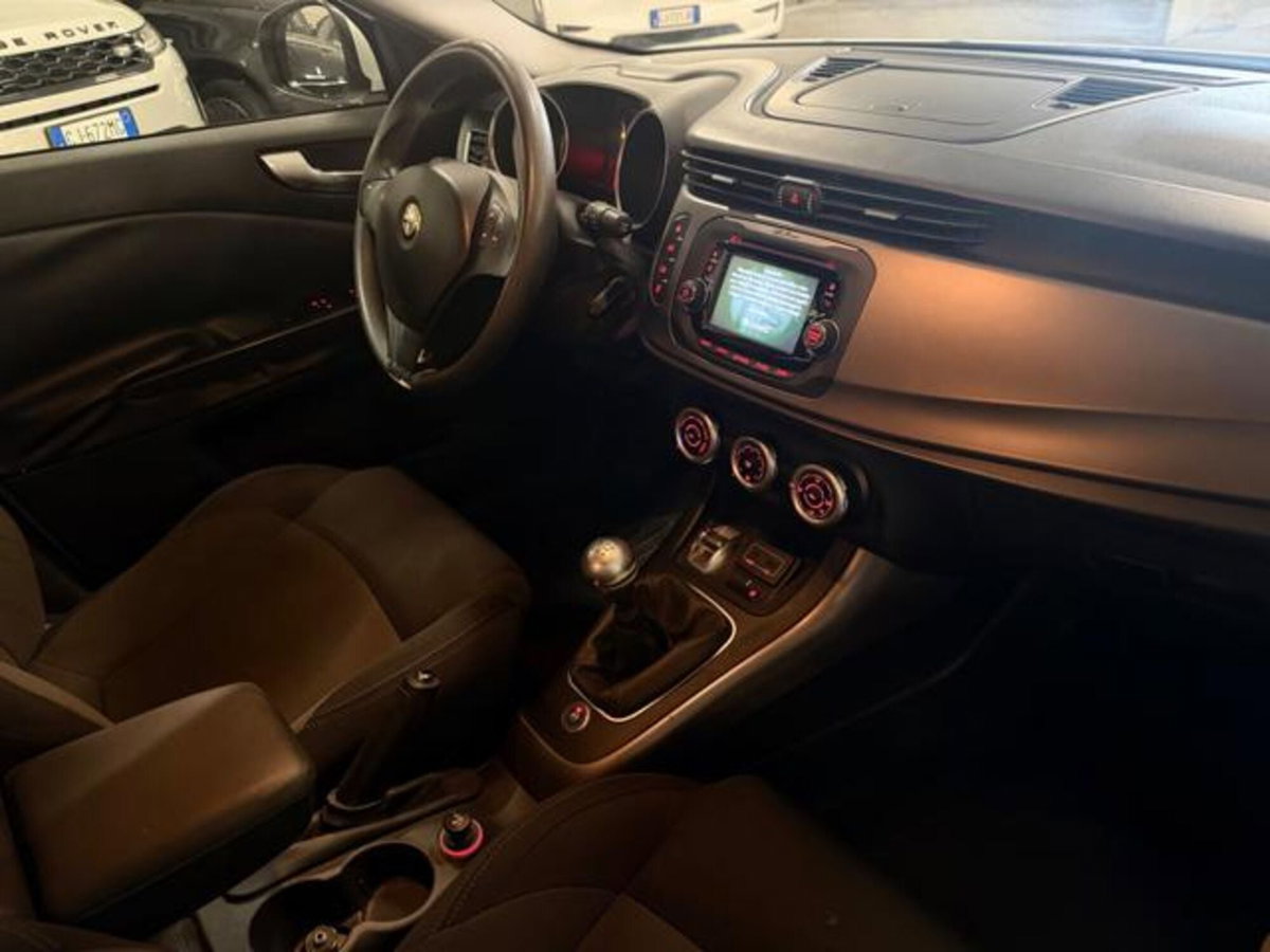 Alfa Romeo Giulietta 1.4 tb Progression 105cv (10)