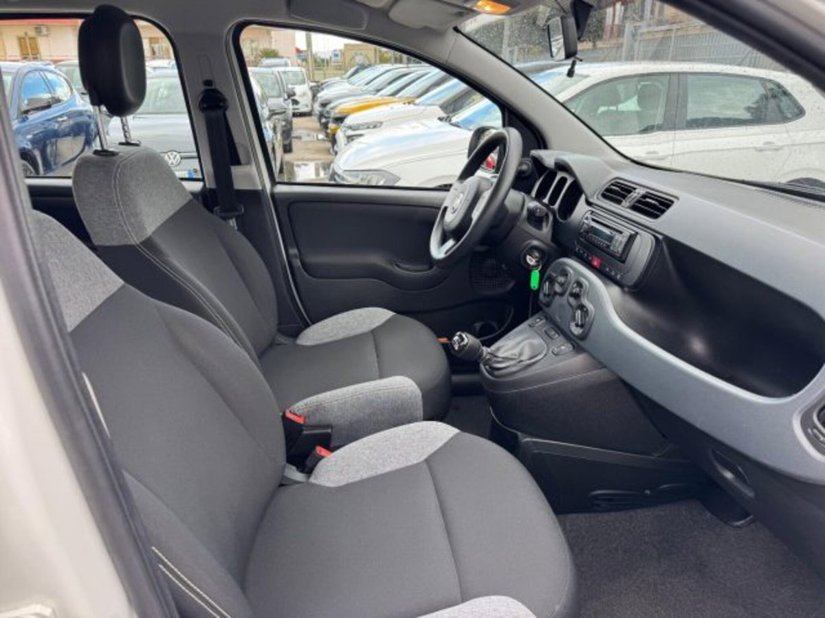 Fiat Panda 1.0 firefly hybrid s&s 70cv 5p.ti (9)