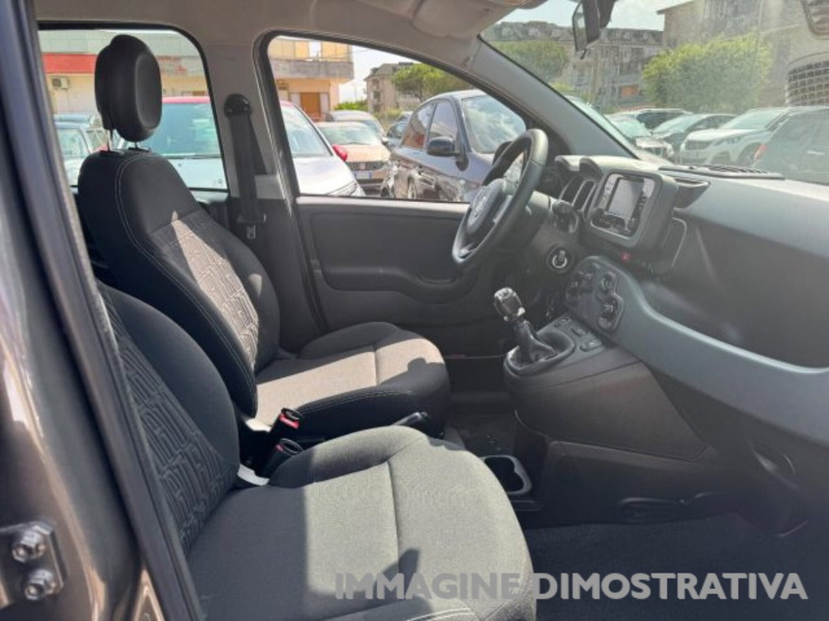 Fiat Panda 1.0 firefly hybrid s&s 70cv 5p.ti (18)
