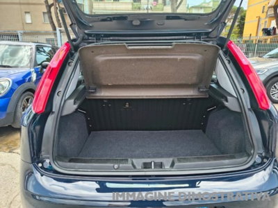 Fiat Punto 1.4 8V 5 porte Natural Power Lounge (16)