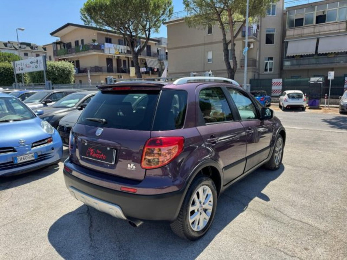 Fiat Sedici 2.0 MJT 16V DPF 4x4 Emotion (6)