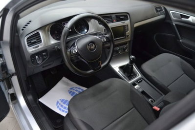Volkswagen Golf Variant 1.6 BlueTDI 110 CV Trendline (10)