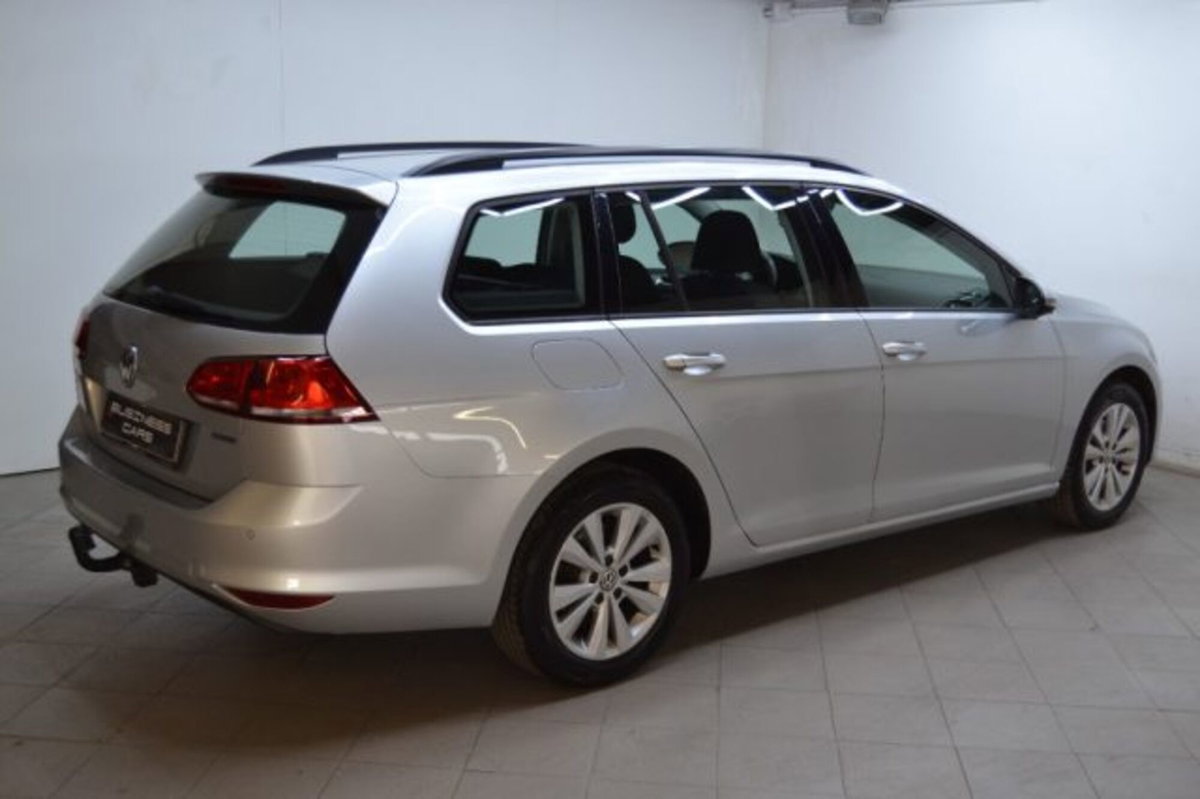 Volkswagen Golf Variant 1.6 BlueTDI 110 CV Trendline (4)