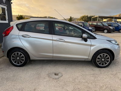 Ford Fiesta 1.6 TDCi 95 CV 5p. Titanium (4)