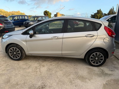 Ford Fiesta 1.6 TDCi 95 CV 5p. Titanium (8)