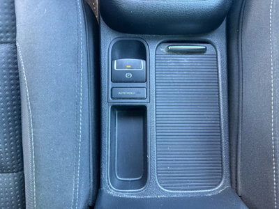 Volkswagen Tiguan 2.0 TDI DPF 4MOTION tiptronic Sport & Style (14)