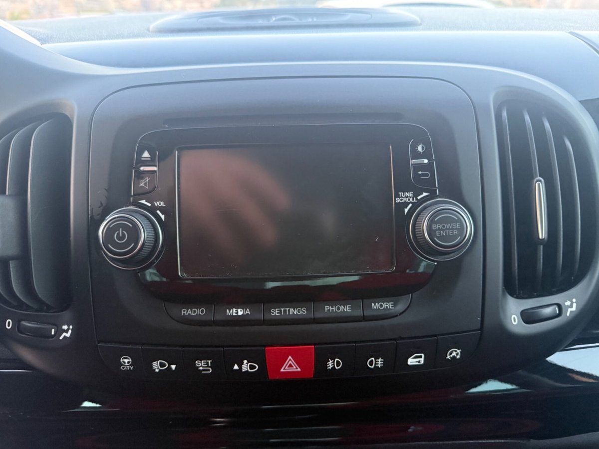 Fiat 500L Living 1.6 Multijet 105 CV Lounge (13)