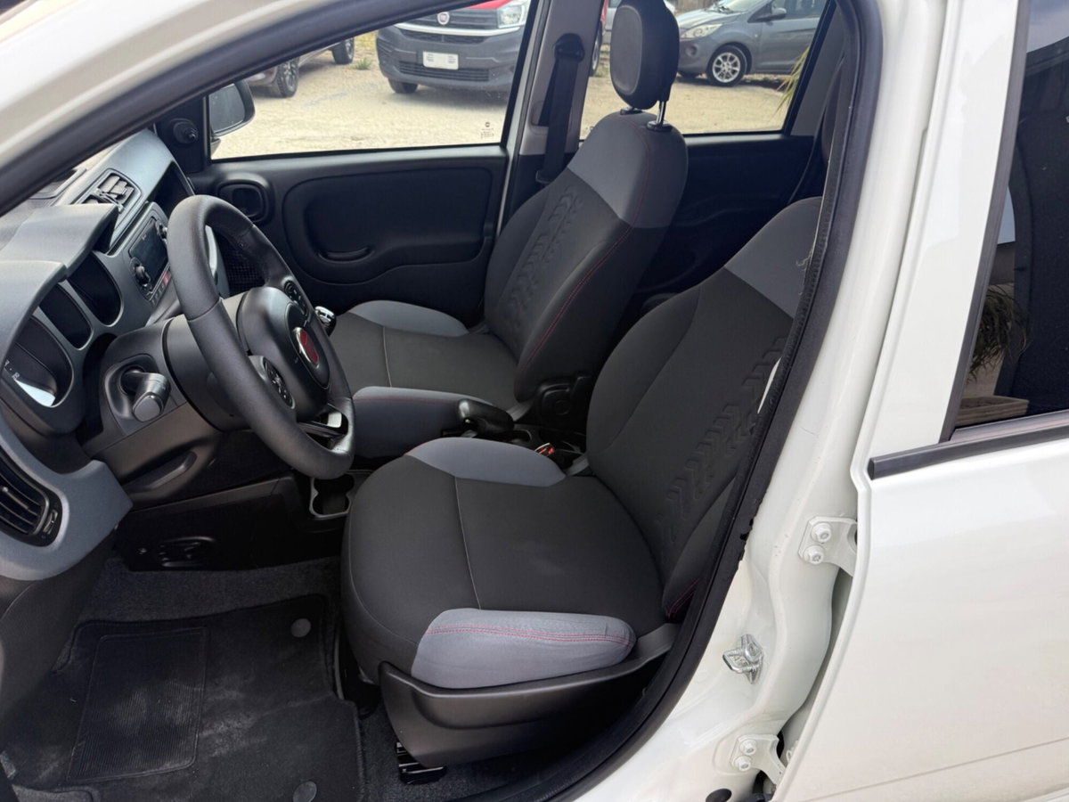 Fiat Panda 1.3 MJT 80 CV S&S Lounge (18)