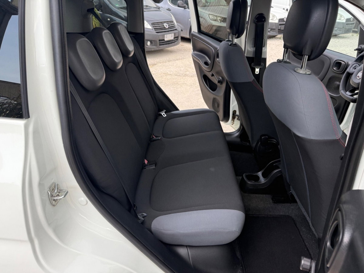 Fiat Panda 1.3 MJT 80 CV S&S Lounge (20)