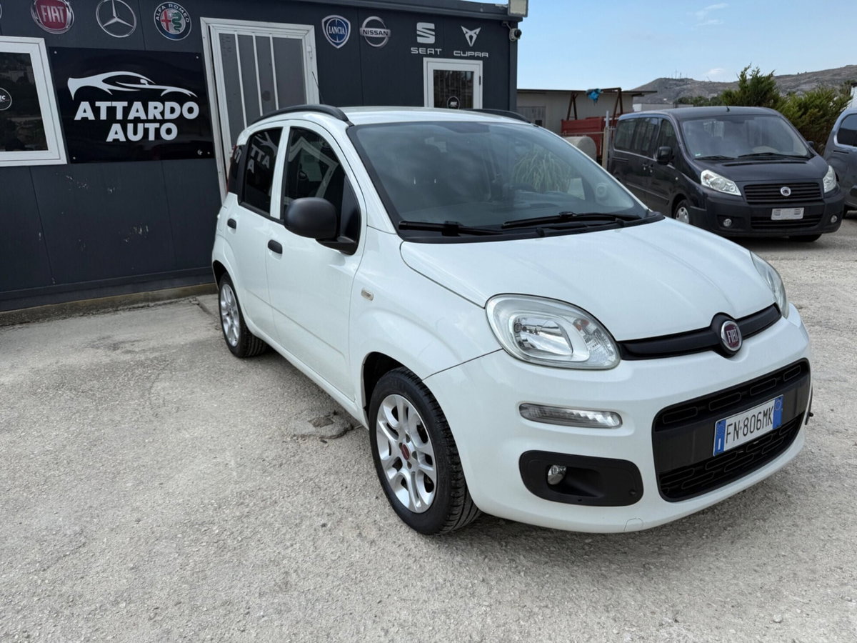 Fiat Panda 1.3 MJT 80 CV S&S Lounge (3)