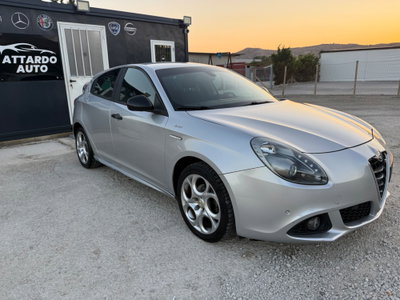 Alfa Romeo Giulietta 1.6 JTDm-2 Distinctive (3)