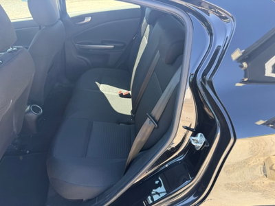 Alfa Romeo Giulietta 1.6 JTDm-2 Distinctive (15)