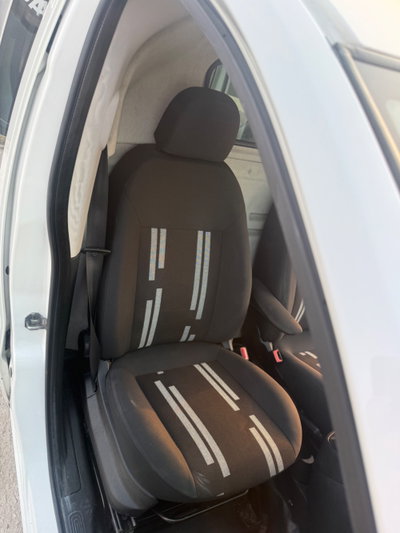 Fiat Fiorino 1.3 MJT 75CV Combi Semi SX (17)