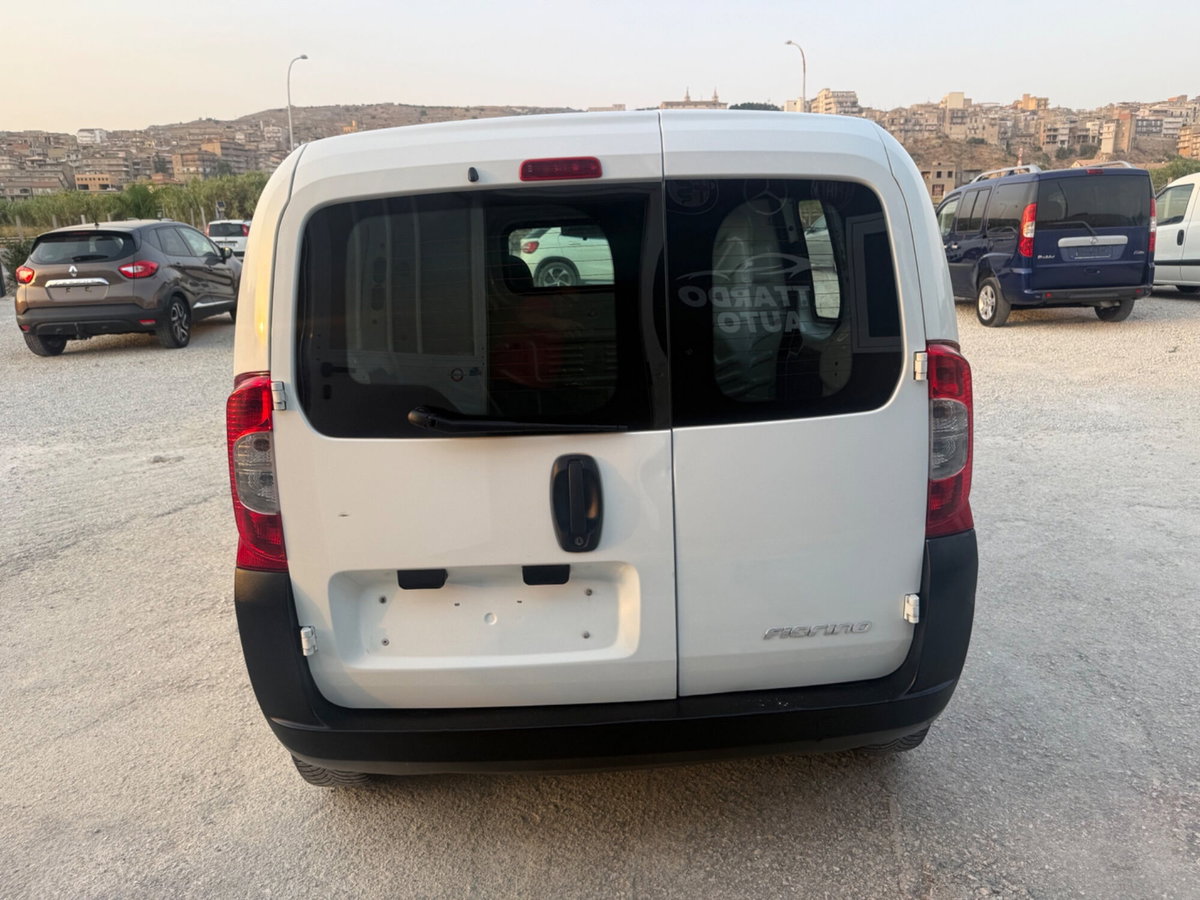 Fiat Fiorino 1.3 MJT 75CV Combi Semi SX (5)