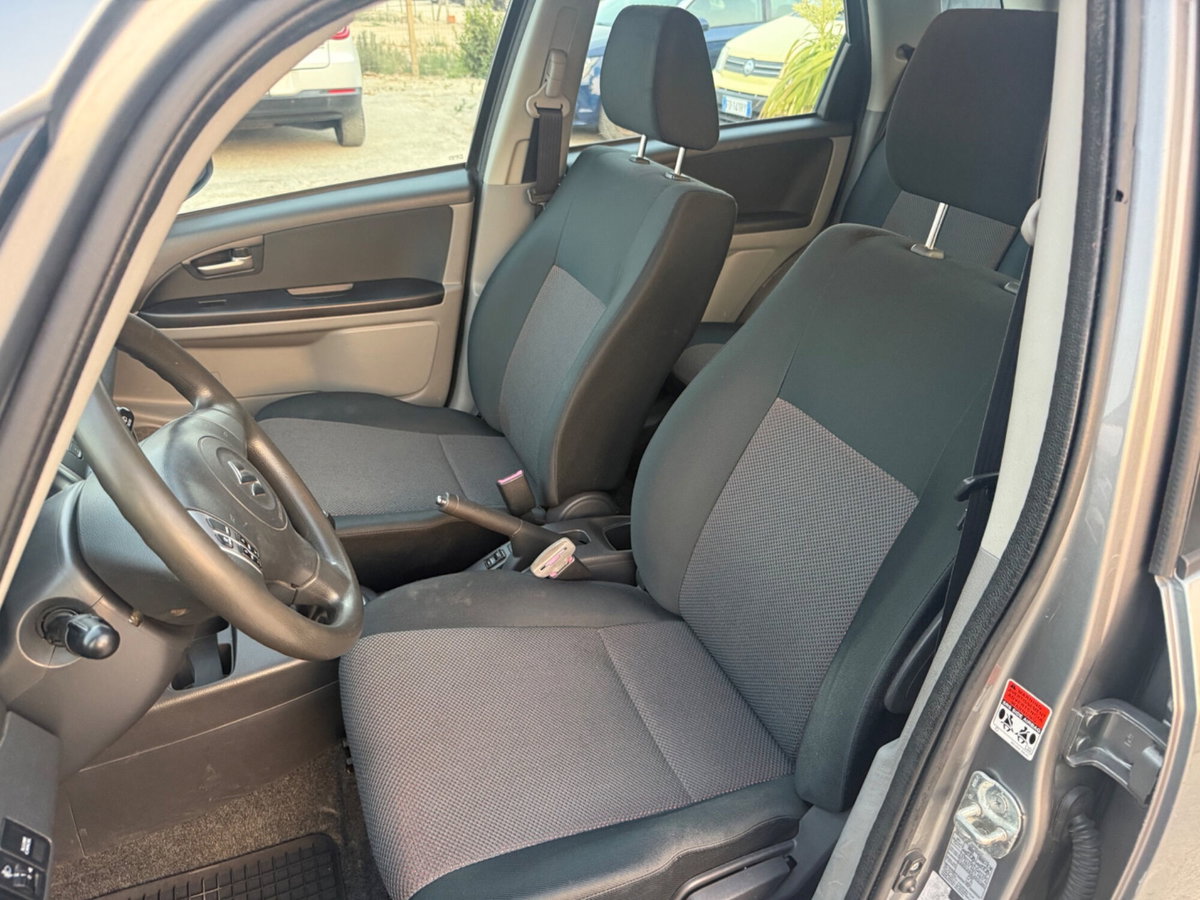 Suzuki SX4 16V 4WD Outdoor Line (19)