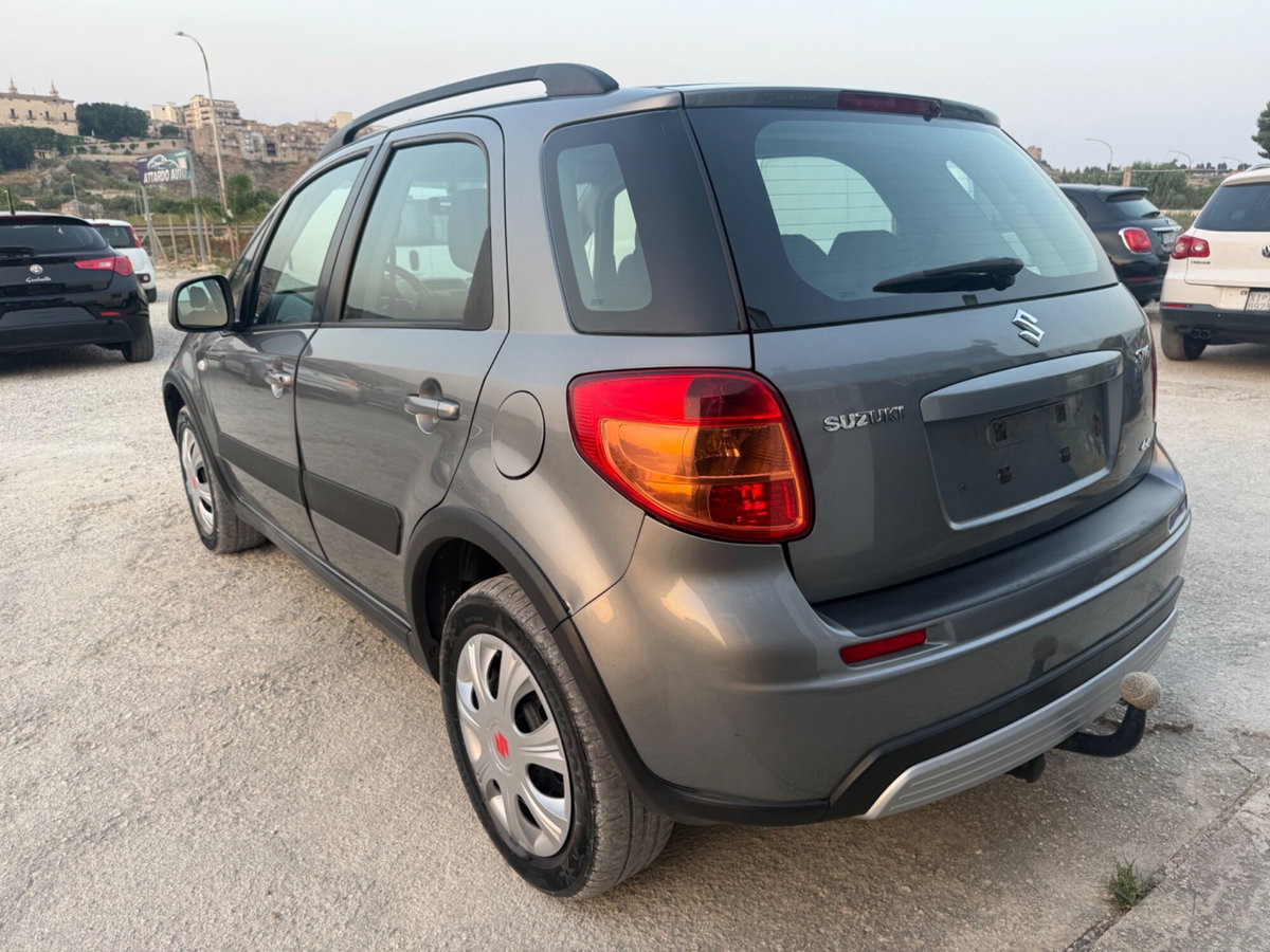 Suzuki SX4 16V 4WD Outdoor Line (7)