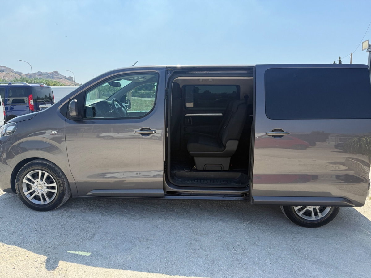 Citroen Spacetourer Space  BlueHDi 150 S&S M Shine (11)