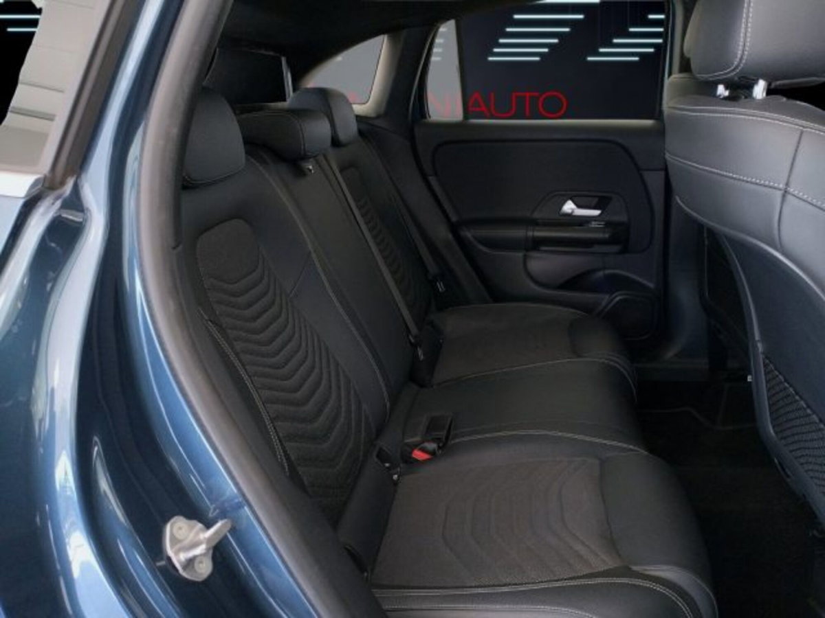 Mercedes-Benz GLA SUV 180 d Automatic Sport Plus (17)
