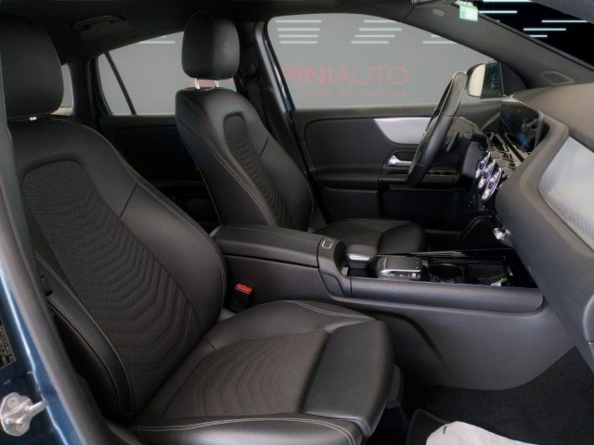Mercedes-Benz GLA SUV 180 d Automatic Sport Plus (18)
