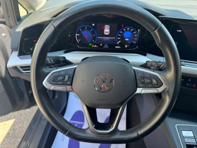 Volkswagen Golf 2.0 tdi Life 115cv (10)